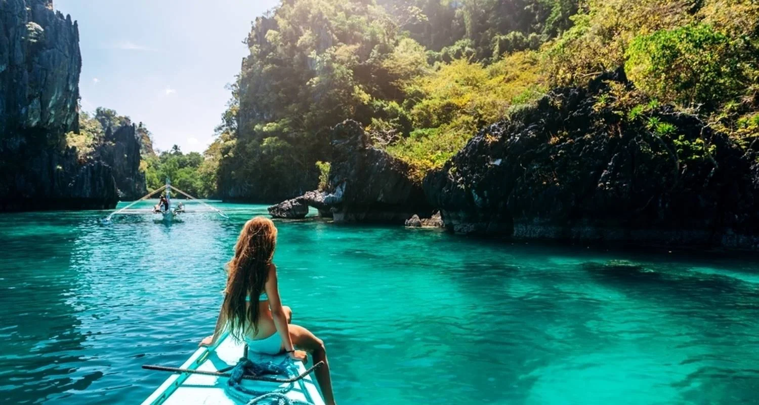 Mundero - kajak met meisje Mundero - kajak met meisje